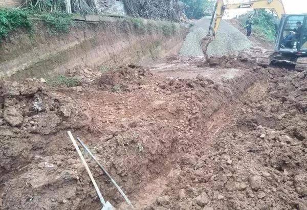 如此美觀的二層別墅設(shè)計圖，不建一棟是在太可惜了