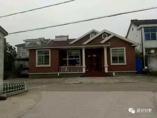 精致小巧的一層自建房，車庫改成臥室照樣很漂亮，10多萬就能建成。