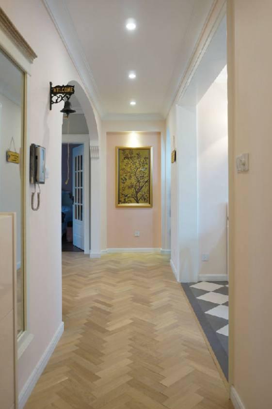 98平新房簡美風格裝修完成，尤其是電視墻造型，做成了一個假壁爐，超美！