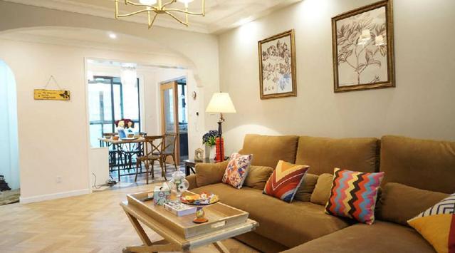 98平新房簡美風格裝修完成，尤其是電視墻造型，做成了一個假壁爐，超美！