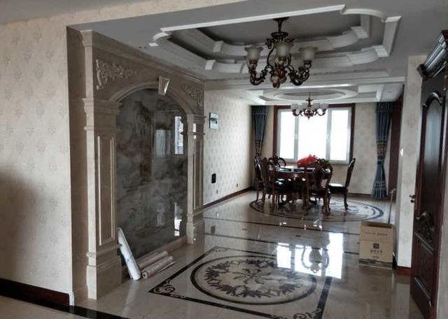 240平大房子裝修完成，裝修總共花了98萬，一房四間臥室四種裝修風(fēng)格，效果是很滿意的！