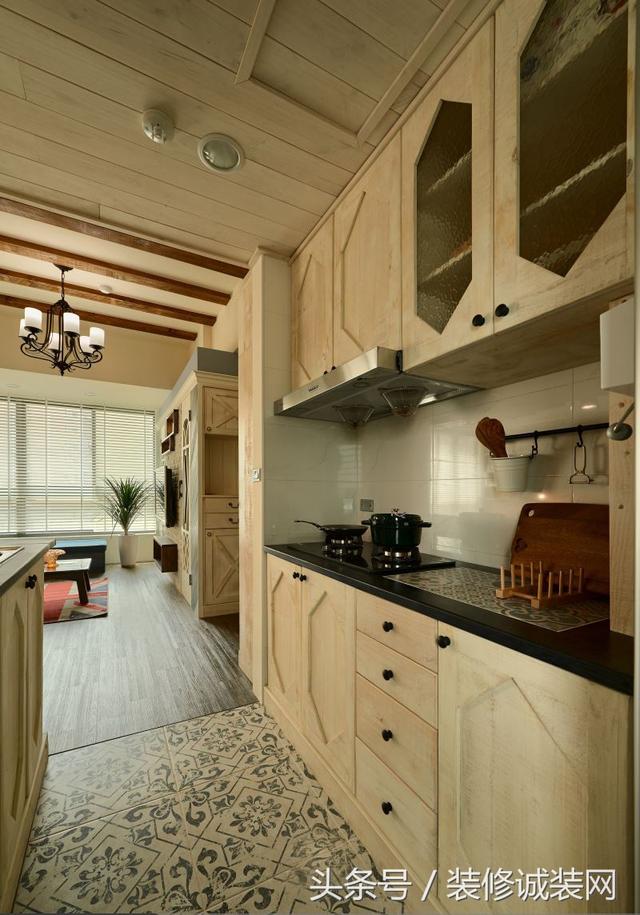 86㎡條田園風(fēng)裝修，享受寧靜安逸的幸福感、悠閑慵懶的自由感。