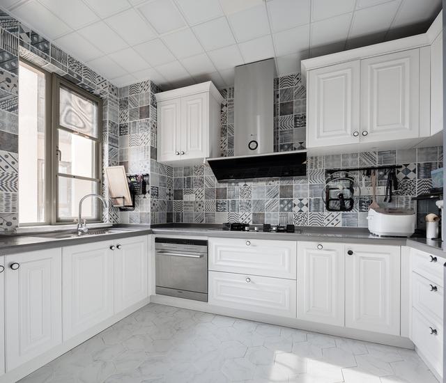 118平米的小戶型美式風(fēng)格裝修，簡潔而又舒適，看完兒童房我忍不住笑了！