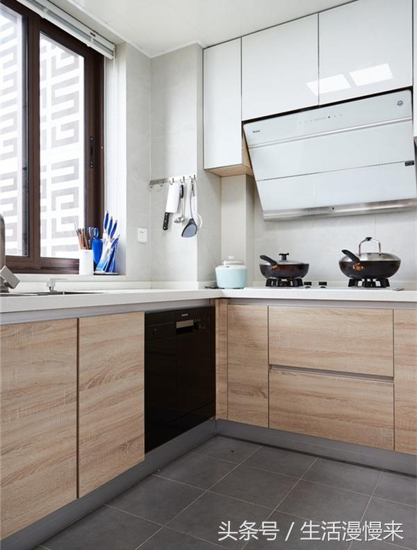 89平簡約風三房，90后喜歡的范本，每個房間經過改造后，都很通透敞亮，值得學習。