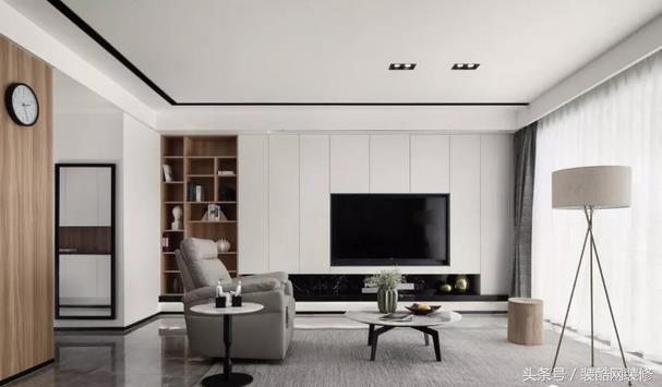 156平大戶型現(xiàn)代簡約風(fēng)裝修，個性時尚，簡約又實(shí)用，黑白灰加上原木打造出高品質(zhì)的生活空間。