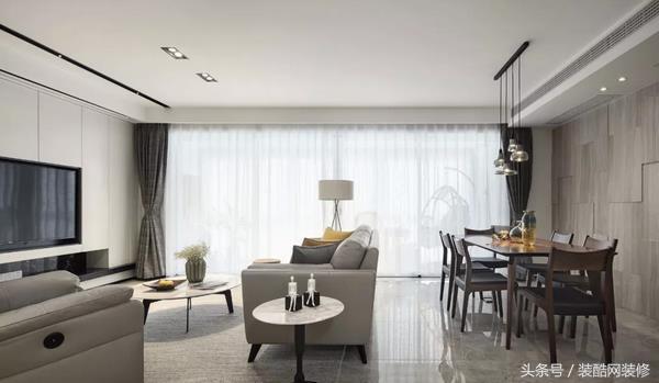 156平大戶型現(xiàn)代簡約風(fēng)裝修，個性時尚，簡約又實(shí)用，黑白灰加上原木打造出高品質(zhì)的生活空間。