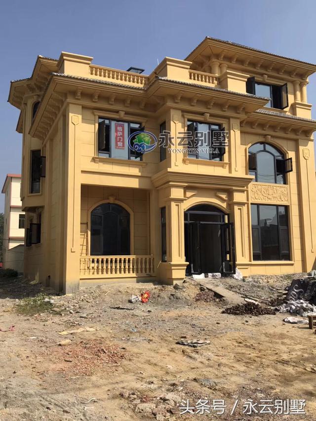 豪華簡歐別墅設(shè)計圖，氣質(zhì)感十足，讓人倍感溫馨！