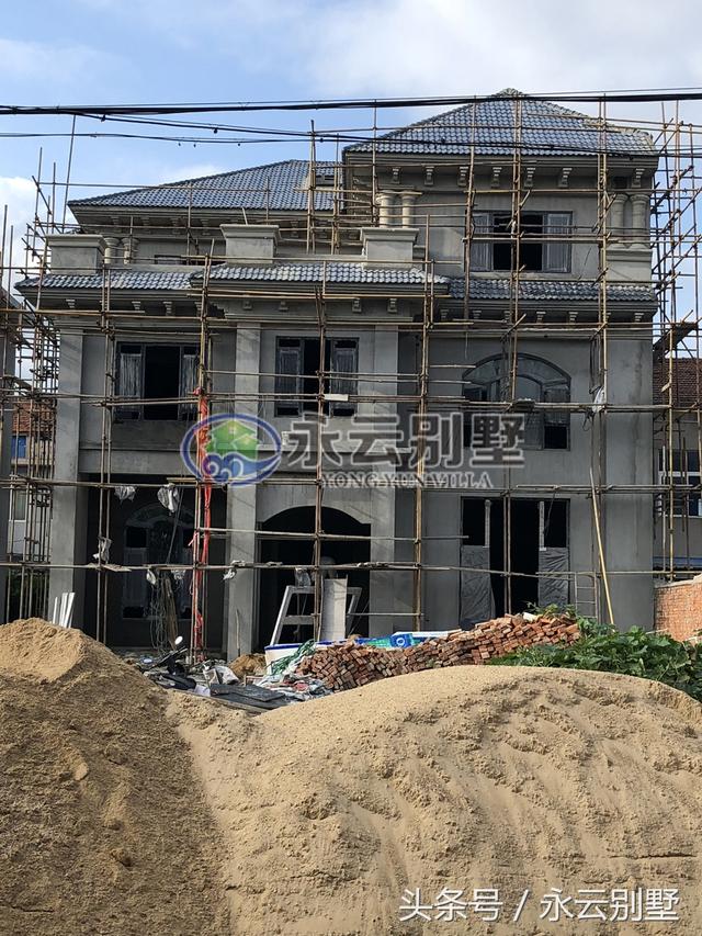 豪華簡歐別墅設(shè)計圖，氣質(zhì)感十足，讓人倍感溫馨！