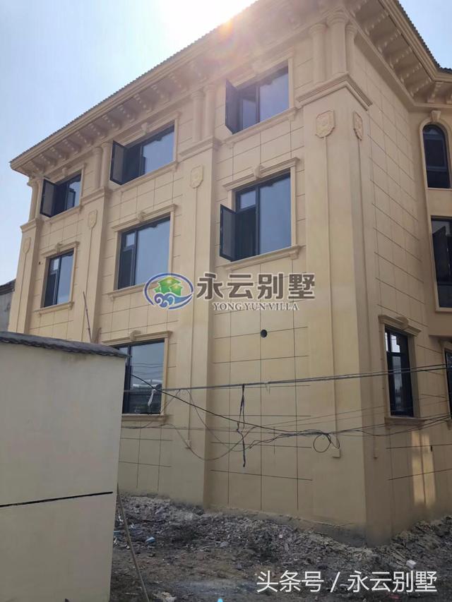 豪華簡歐別墅設(shè)計圖，氣質(zhì)感十足，讓人倍感溫馨！