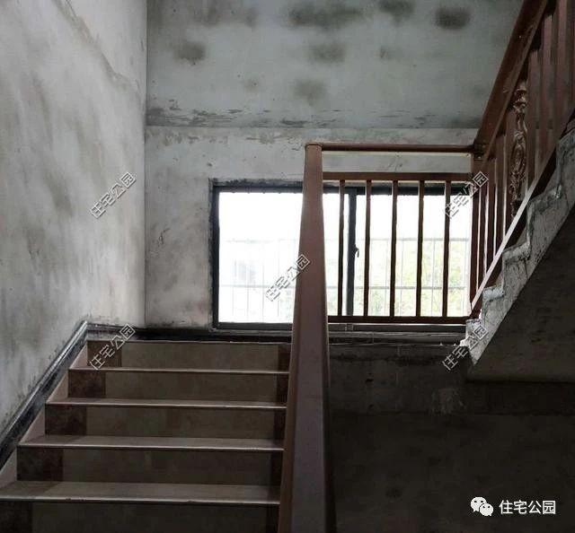 造價30萬的農(nóng)村自建房，連裝修都有了，劃不劃算？