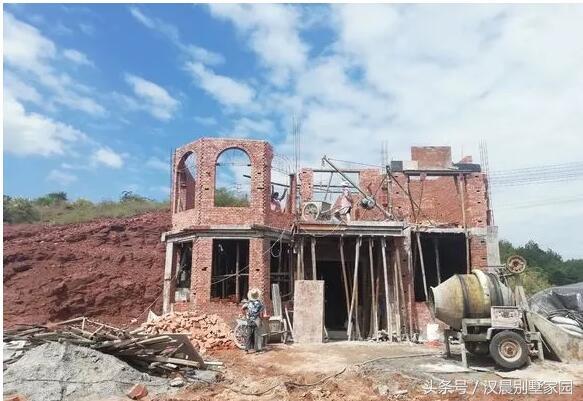 別墅設計圖，地基花了幾十萬，建好后讓大家羨慕不已！