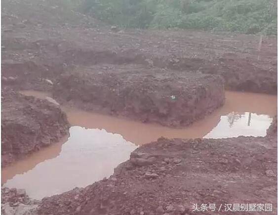 別墅設計圖，地基花了幾十萬，建好后讓大家羨慕不已！