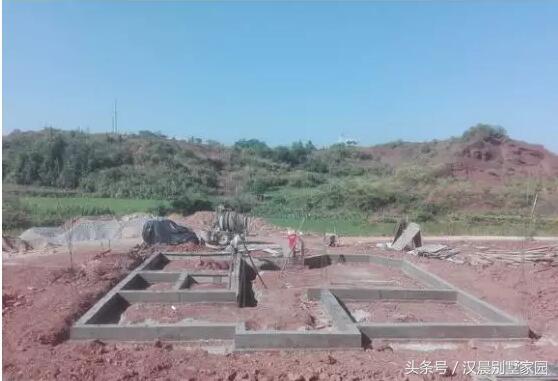 別墅設計圖，地基花了幾十萬，建好后讓大家羨慕不已！