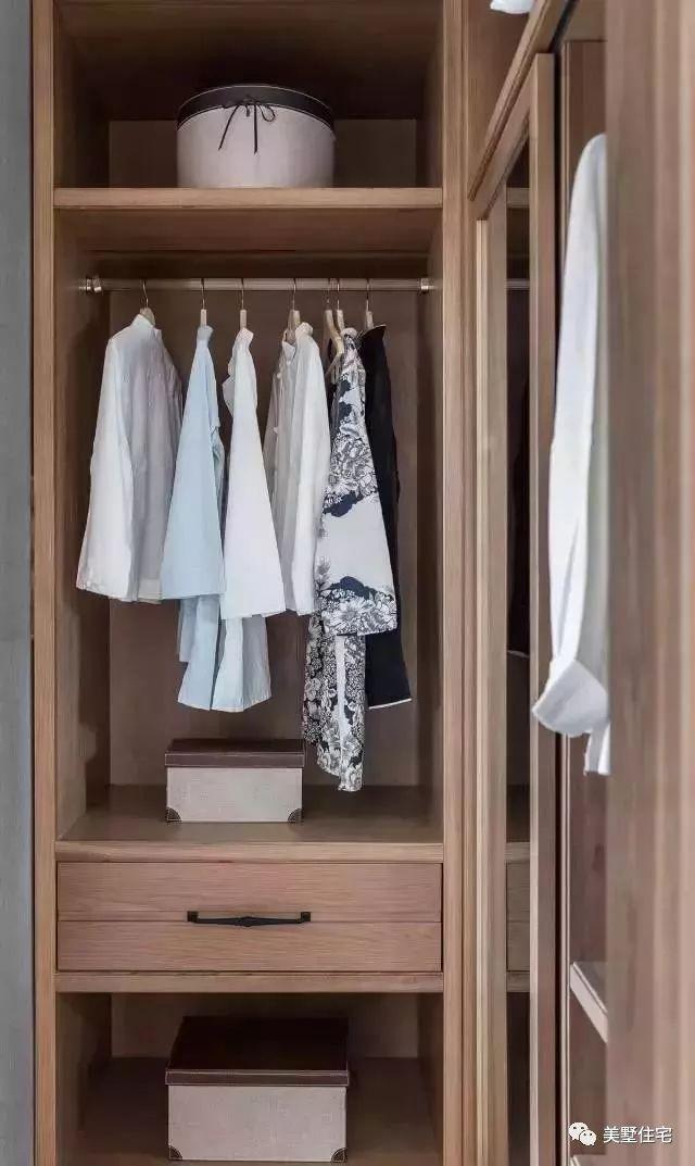 這款小面積別墅設(shè)計圖，外觀美造價低，深受大家喜歡