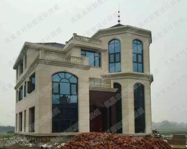 農(nóng)村自建房建成效果圖展示：這套戶型設(shè)計十分獨特，是比較受歡迎的一款戶型設(shè)計方案