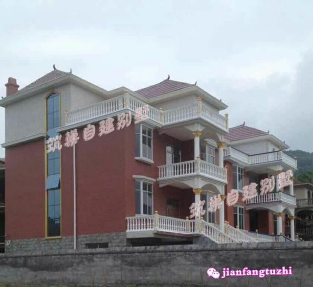 農(nóng)村三層自建房設(shè)計圖，實拍圖效果圖對比，適合一般的農(nóng)村家庭