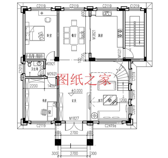 5套簡單實用的三層別墅，占地140平方米左右，可以說是不會過時的經(jīng)典戶型，一起來看看吧！