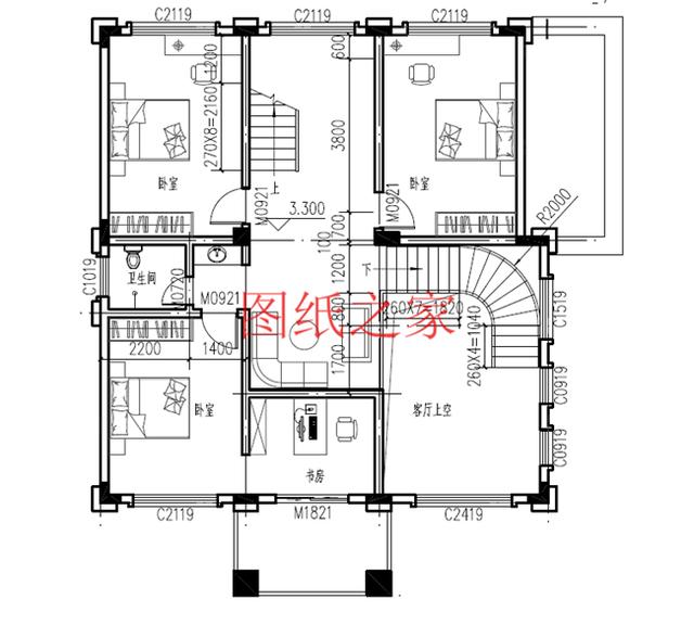 5套簡單實用的三層別墅，占地140平方米左右，可以說是不會過時的經(jīng)典戶型，一起來看看吧！