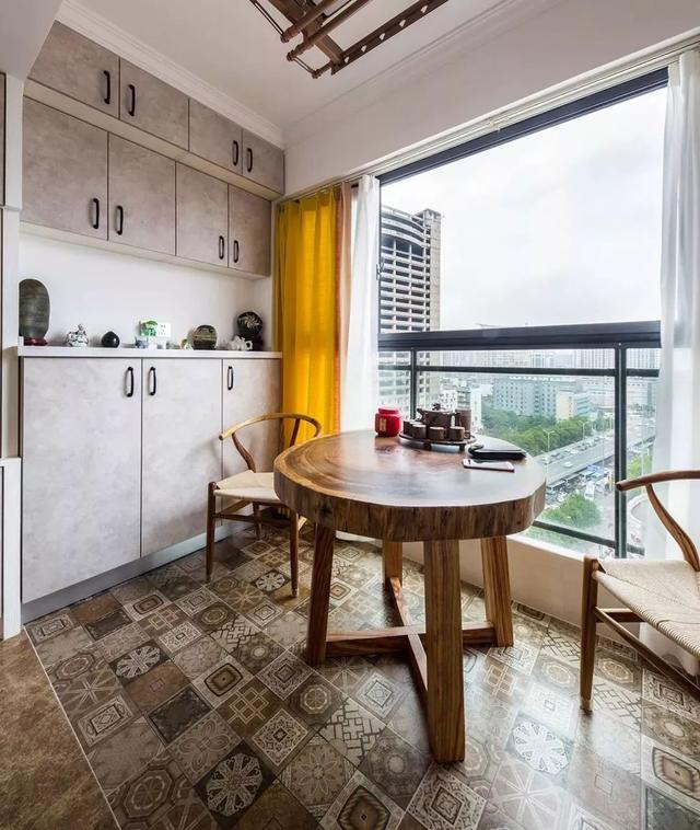 76平米簡約北歐風裝修，客廳沙發(fā)背景墻簡單又好看！