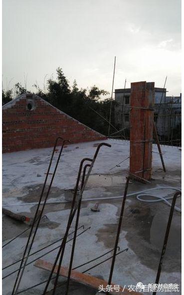 農(nóng)村二層別墅自建房，簡單實(shí)用，只要10萬就能建成，很適合農(nóng)村自建！