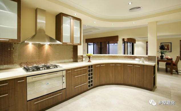 兩款帶車庫+露臺(tái)的二層農(nóng)村自建房，簡單實(shí)用，25萬給你豪華別墅！