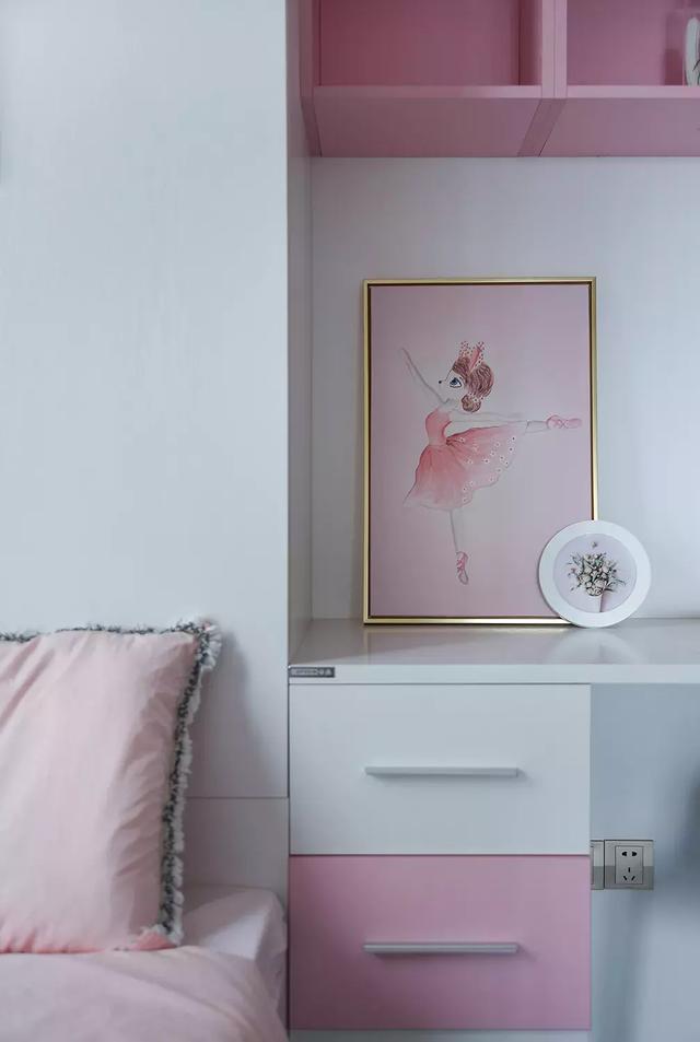 117平現(xiàn)代簡(jiǎn)約風(fēng)格裝修案例，簡(jiǎn)單大方，尤其是臥室粉色調(diào)的裝修，看著就美醉了！