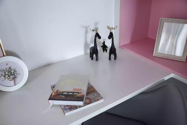 117平現(xiàn)代簡(jiǎn)約風(fēng)格裝修案例，簡(jiǎn)單大方，尤其是臥室粉色調(diào)的裝修，看著就美醉了！