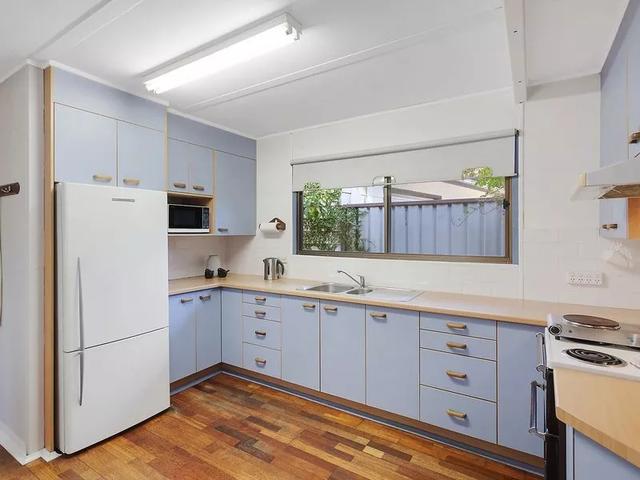 簡約現(xiàn)代別墅設計圖——小戶型設計舒適實用