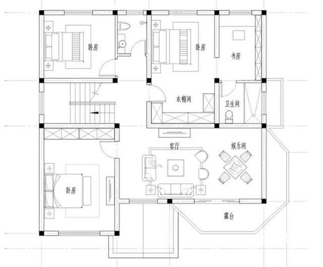 小巧別墅設計圖，五室三廳功能齊全，占地110平米。