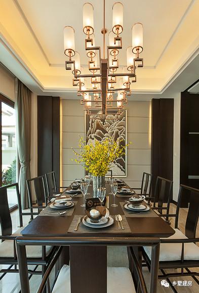 為大家推薦一款農(nóng)村自建房設(shè)計(jì)圖，造型簡(jiǎn)約大氣，造價(jià)45萬左右