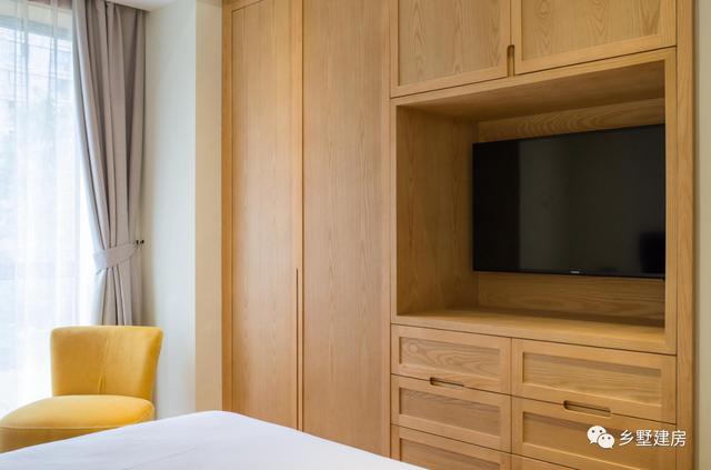 美觀又實(shí)用二層歐式別墅設(shè)計(jì)圖，獨(dú)領(lǐng)農(nóng)村風(fēng)采