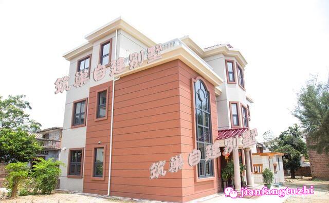 占地140平的農(nóng)村三層自建房，帶挑空客廳和旋轉(zhuǎn)樓梯，格局現(xiàn)代大氣，施工效果圖全套設計圖分享，請大家一同來欣賞！