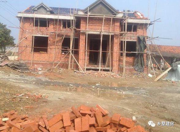 二層別墅設(shè)計(jì)圖，多窗設(shè)計(jì)，通風(fēng)采光效果沒得挑