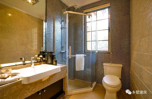 13.4米X11.4米農(nóng)村三層小別墅設(shè)計圖，大氣時尚，有沒有讓你們蠢蠢欲動呢？