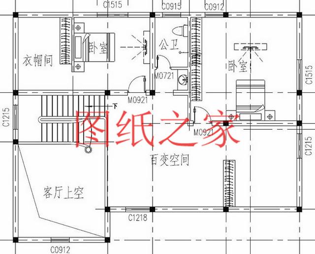 漂亮實(shí)用的一層半小別墅，適合人口不多的家庭，經(jīng)濟(jì)又實(shí)惠！