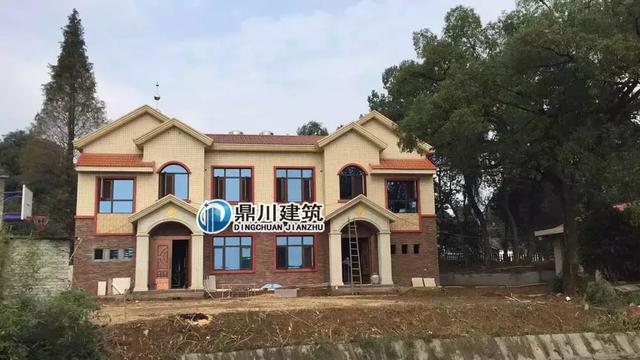 8套雙拼別墅設(shè)計(jì)圖，兄弟別墅這樣建，氣派實(shí)用有面子。