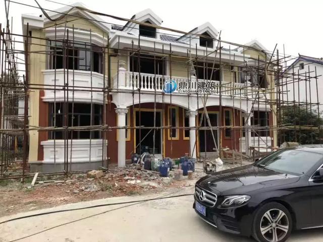 8套雙拼別墅設(shè)計(jì)圖，兄弟別墅這樣建，氣派實(shí)用有面子。