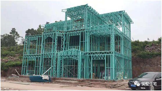 四川陳先生三層輕鋼別墅設(shè)計圖，新房蓋好來曬曬，農(nóng)村生活美滋滋。