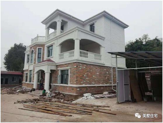 四川陳先生三層輕鋼別墅設(shè)計圖，新房蓋好來曬曬，農(nóng)村生活美滋滋。