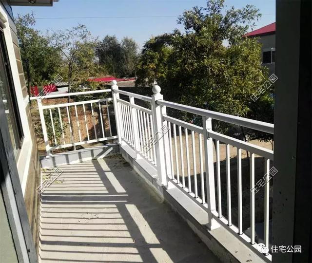 農(nóng)村輕鋼住宅造價多少？這棟240平的房子只花了33萬，房主任先生很滿意