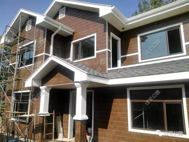 農(nóng)村輕鋼住宅造價多少？這棟240平的房子只花了33萬，房主任先生很滿意