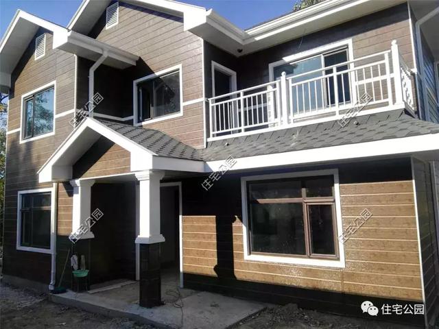 農(nóng)村輕鋼住宅造價多少？這棟240平的房子只花了33萬，房主任先生很滿意