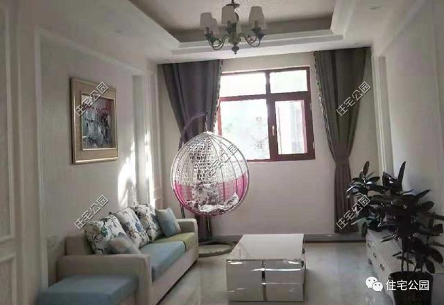 江西農(nóng)村小伙自建歐式別墅，30萬(wàn)建房40萬(wàn)裝修我打100分，不怕驕傲