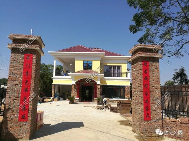 江西農(nóng)村小伙自建歐式別墅，30萬(wàn)建房40萬(wàn)裝修我打100分，不怕驕傲