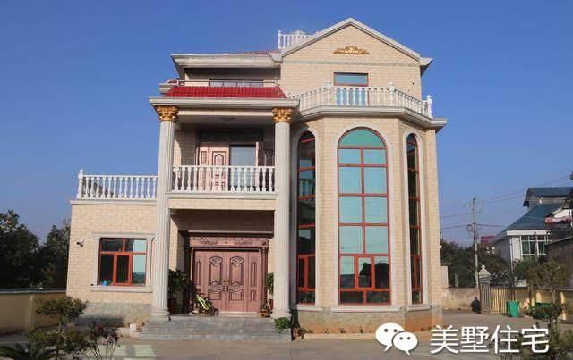 分享幾張江蘇的老板建房實拍圖，大氣美觀，很受農(nóng)村朋友的青睞