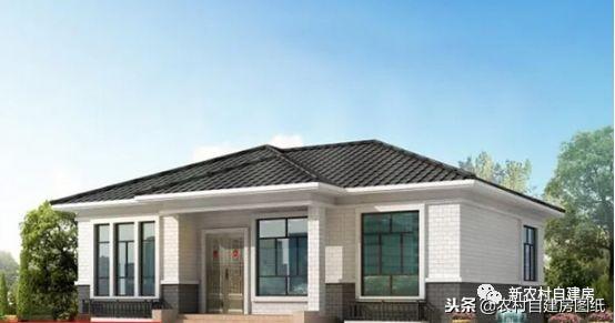 四川小伙圖建房圖省事，926元一平雙包以為很劃算，上梁一看氣死了