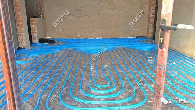 為啥南方農(nóng)村家家蓋別墅，北方農(nóng)村卻蓋平房？原因在這里