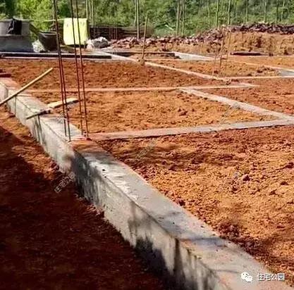 湖南農(nóng)村自建二層小洋樓，60萬包還主體裝修，回老家蓋房就是省錢