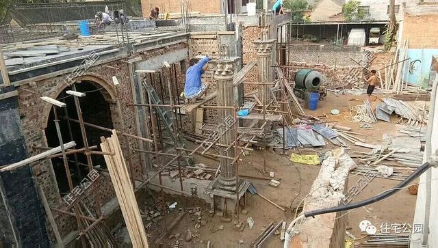 專業(yè)施工隊(duì)980元每平，還包主體外裝，農(nóng)村自建房這樣的價(jià)格根本不算貴