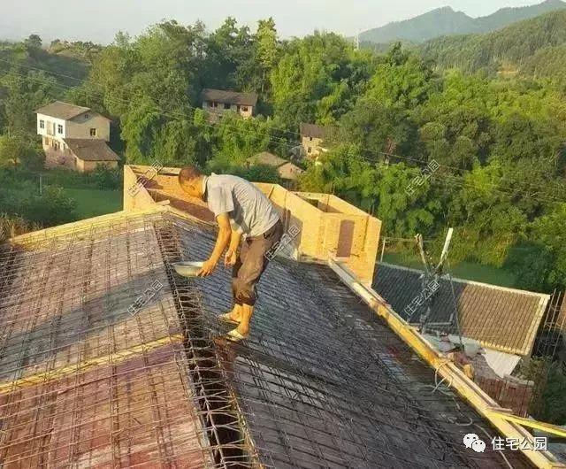 重慶農(nóng)村自建房實(shí)拍照片，75萬蓋起的3層養(yǎng)老別墅，布局沒得挑！